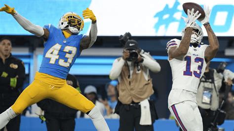 Bills show they’ve learned from past mistakes to improve playoff hopes by beating Chargers